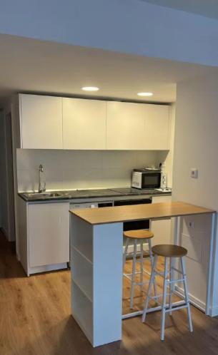 Estudios Homer Y Disney Con Piscina Climatizada, Piscina Exterior,Gimnasio, Coworking, Padel,Netflix Y Wifi Gratis San Sebastián de los Reyes Buitenkant foto