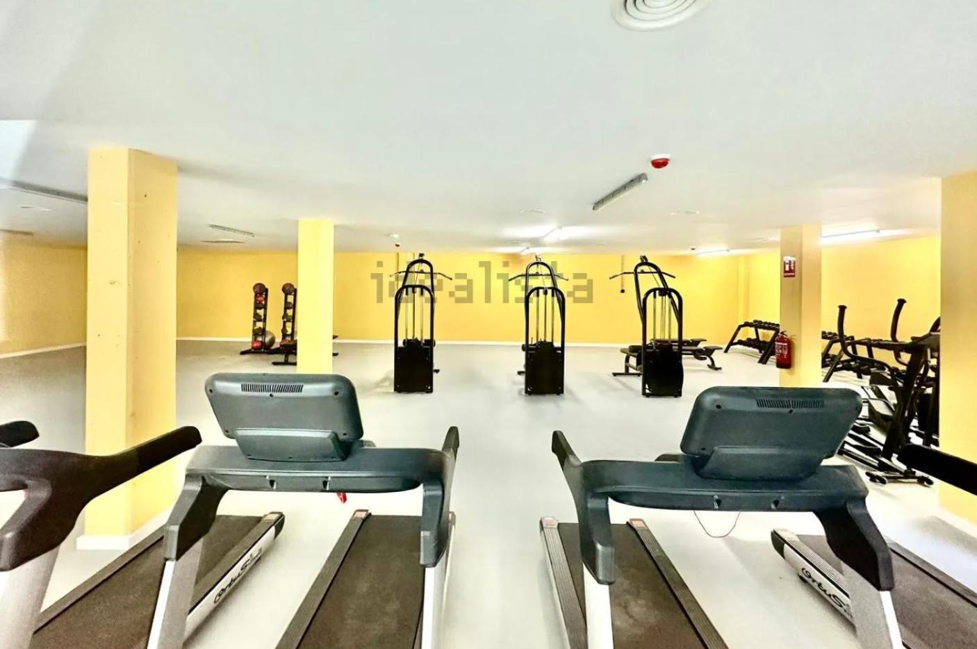 Estudios Homer Y Disney Con Piscina Olimpica Climatizada, Exterior,Gimnasio, Coworking, Netflix Y Wifi Gratis San Sebastián de los Reyes Buitenkant foto