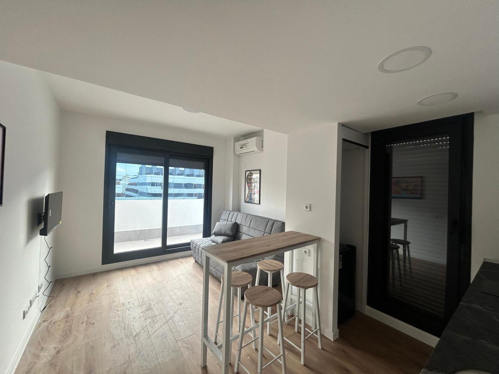 Estudios Homer Y Disney Con Piscina Olimpica Climatizada, Exterior,Gimnasio, Coworking, Netflix Y Wifi Gratis San Sebastián de los Reyes Buitenkant foto